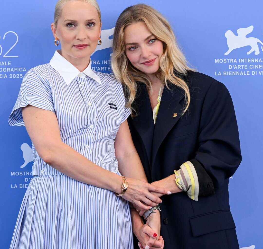 Norske Mona Fastvold advarte Amanda Seyfried før «The Testament of Ann Lee»