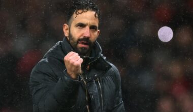 Manchester United har brukt over 700 millioner kroner på å sparke managere etter Sir Alex Ferguson