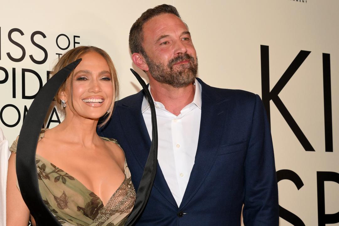 Jennifer Lopez og Ben Affleck poserte sammen på rød løper