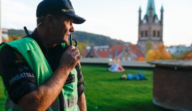 Treåring knivstukket på lekeplass på Tøyen