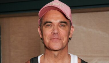 Robbie Williams avslører Tourettes syndrom og utfordringer med turnélivet