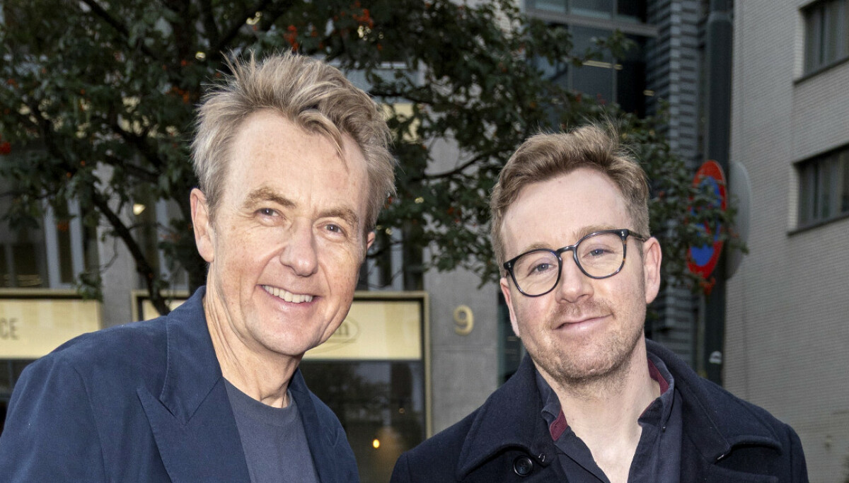 Fredrik Skavlan med sønnen på premiere: Prikk lik pappa