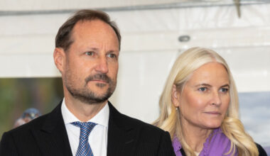 Kronprinsesse Mette-Marit kunne ikke reise sammen med kronprins Haakon til USA