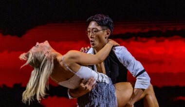 Danby Choi imponerer i Skal vi danse med briller som sitter som et skudd