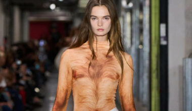 Jean Paul Gaultier sjokkerer med vågale nakenmodeller under Paris Fashion Week