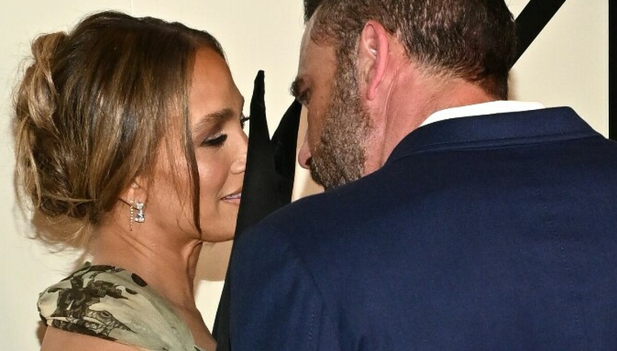 Jennifer Lopez og Ben Affleck overrasker på rød løper etter brudd