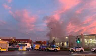 Røykutvikling: - Hold dere inne!