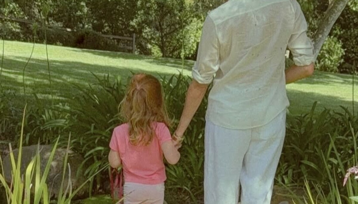 Hertuginne Meghan deler sjeldne bilder av datteren Lilibet på den internasjonale jentedagen