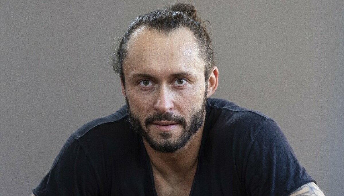 Fra salen har Egor Filipenko krystallklare meninger om hva han savner i årets «Skal vi danse»