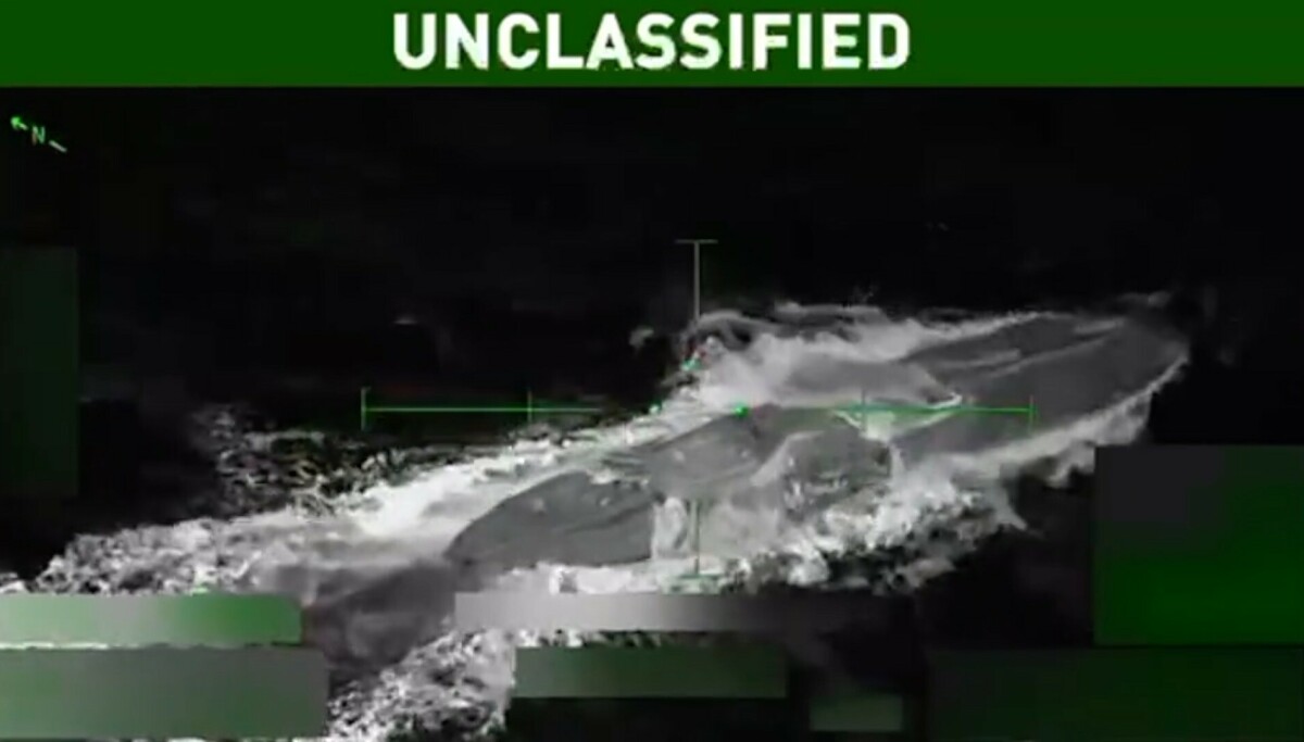 - Ødela en veldig stor ubåt