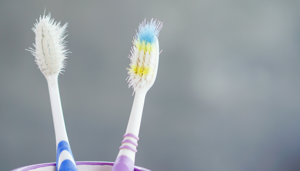Tannbørsten kan være en bakteriebombe