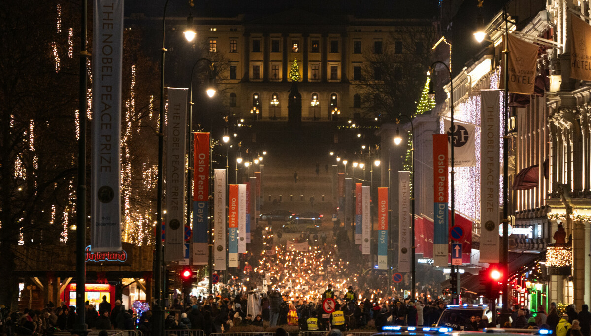 Dropper fakkeltog for fredsprisen