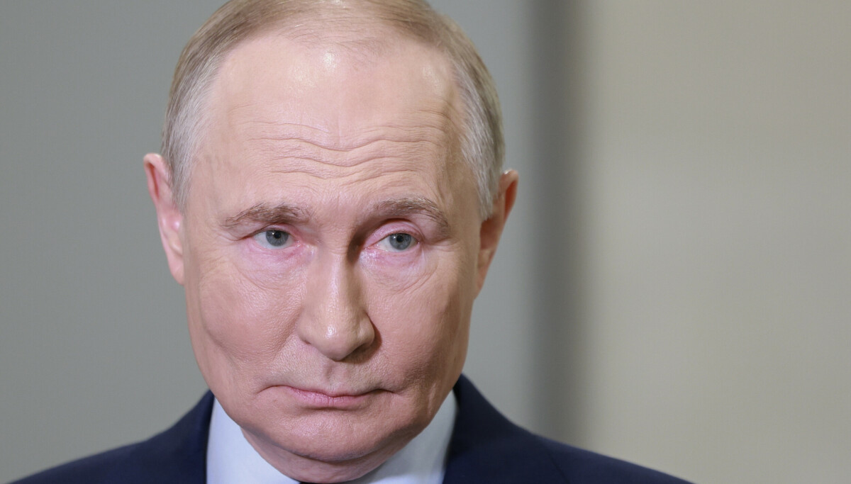 - Forbereder krig med Nato