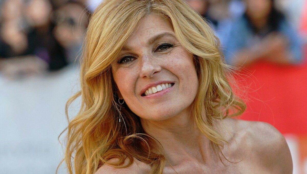 Connie Britton og David Windsor er forlovet