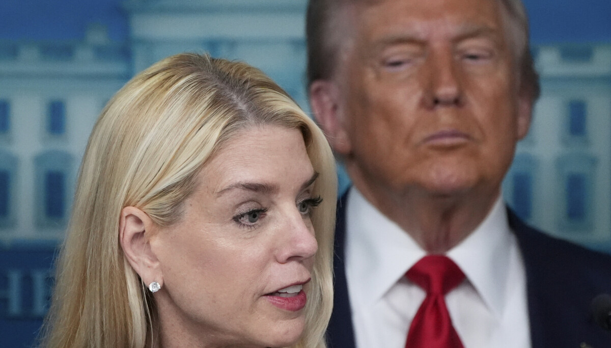 Oppfordret til å drepe Pam Bondi