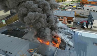 Massiv brann - 19 evakuert - Dagbladet