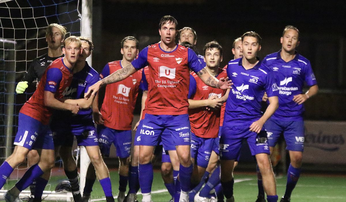 (+) Lokalfotballrunden: To 9–0-seire, rustent comeback og trenerutvisning - fvn.no