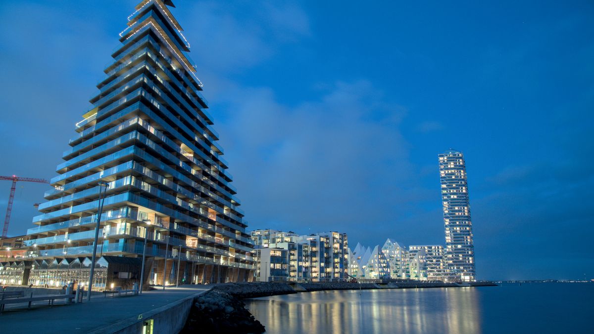 En ny, danskutviklet KI-plattform er tatt i bruk av tusenvis av ansatte i Aarhus kommune. Nå følger en rekke kommuner etter.