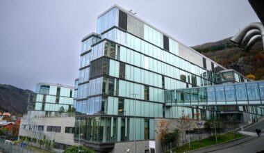 Haukeland sykehus, Dødsfall | NRK: Åpner tilsynssak etter at 14 år gammel jente døde