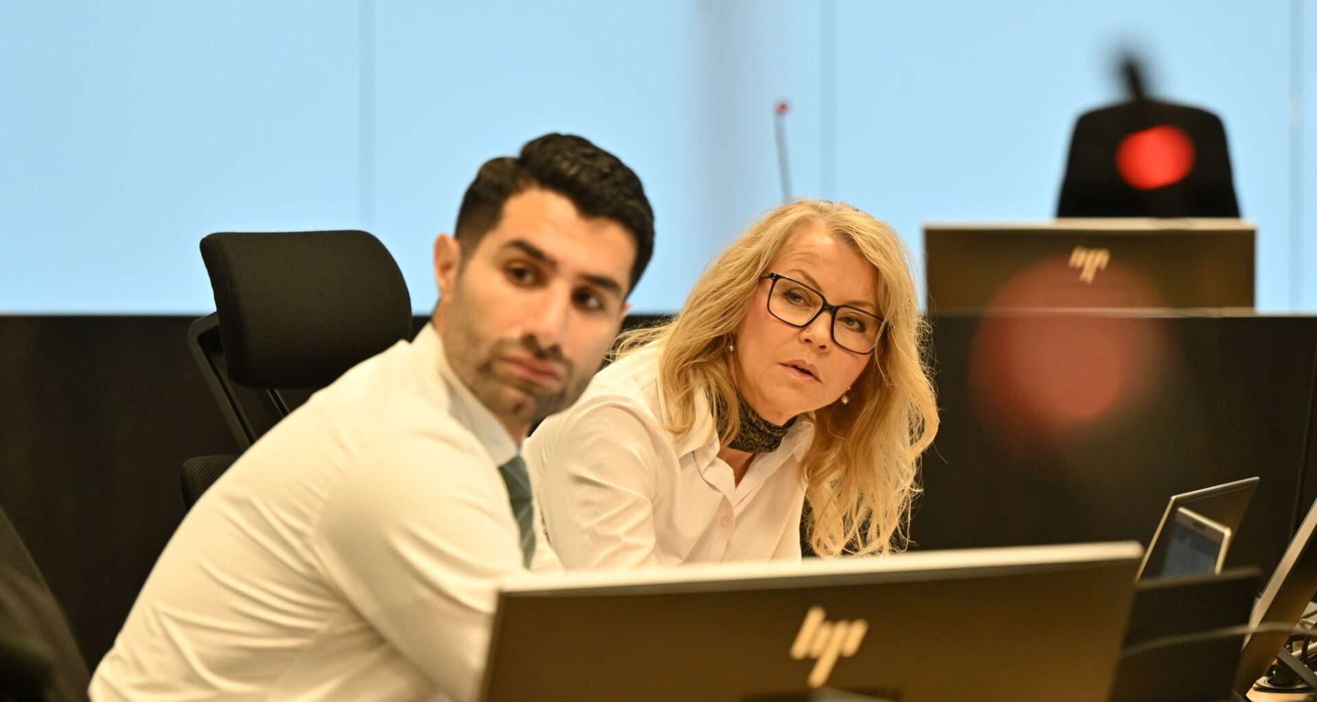 Rettssak, Kriminalitet og rettsvesen | Mener mor brukte sprøyte for å forgifte datteren: – Kan ha vært avføring eller avløpsvann fra toalettet