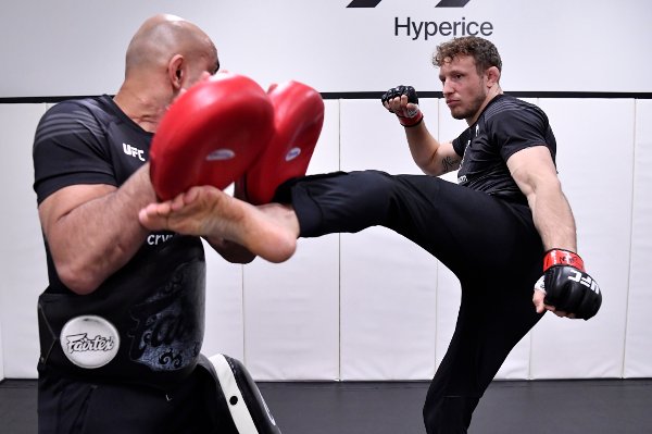 LAS VEGAS, NEVADA - FEBRUARY 05: Jack Hermansson of Sweden warms up prior to his fight during the UFC Fight Night event at UFC APEX on February 05, 2022 in Las Vegas, Nevada. (Photo by Mike Roach/Zuffa LLC)
