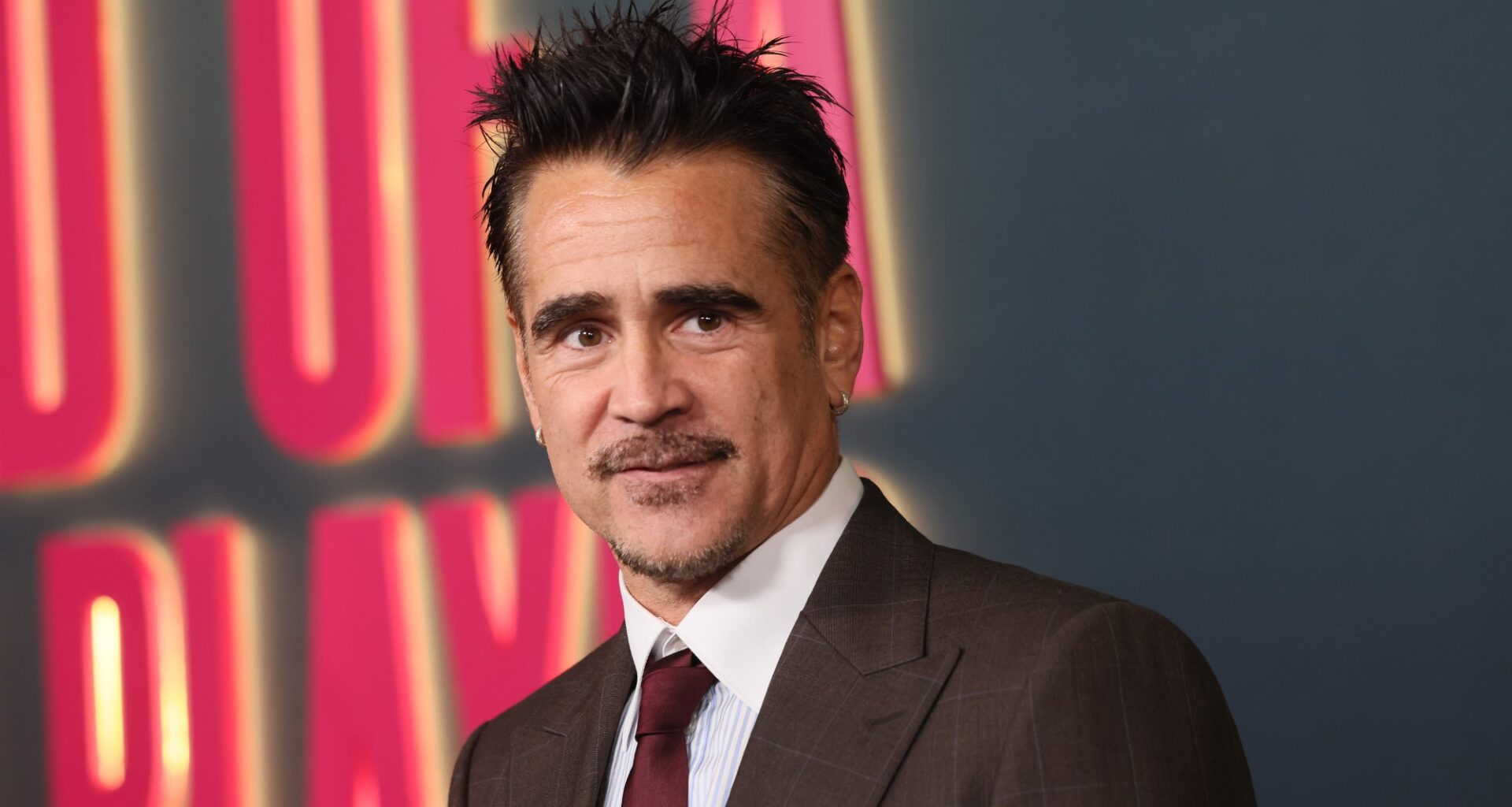 Filmanmeldelse, Colin Farrell | Filmanmeldelse av «Ballad of a Small Player»: Terningkast 4