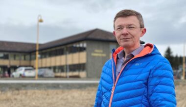 Bye får ikkje sitte i varetekt heime – NRK Trøndelag – Lokale nyheter, TV og radio