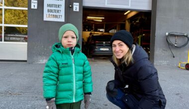 Vinterdekk, Slependen | Marie (40) og Hugo (4) i lang kø for å få skiftet hjul