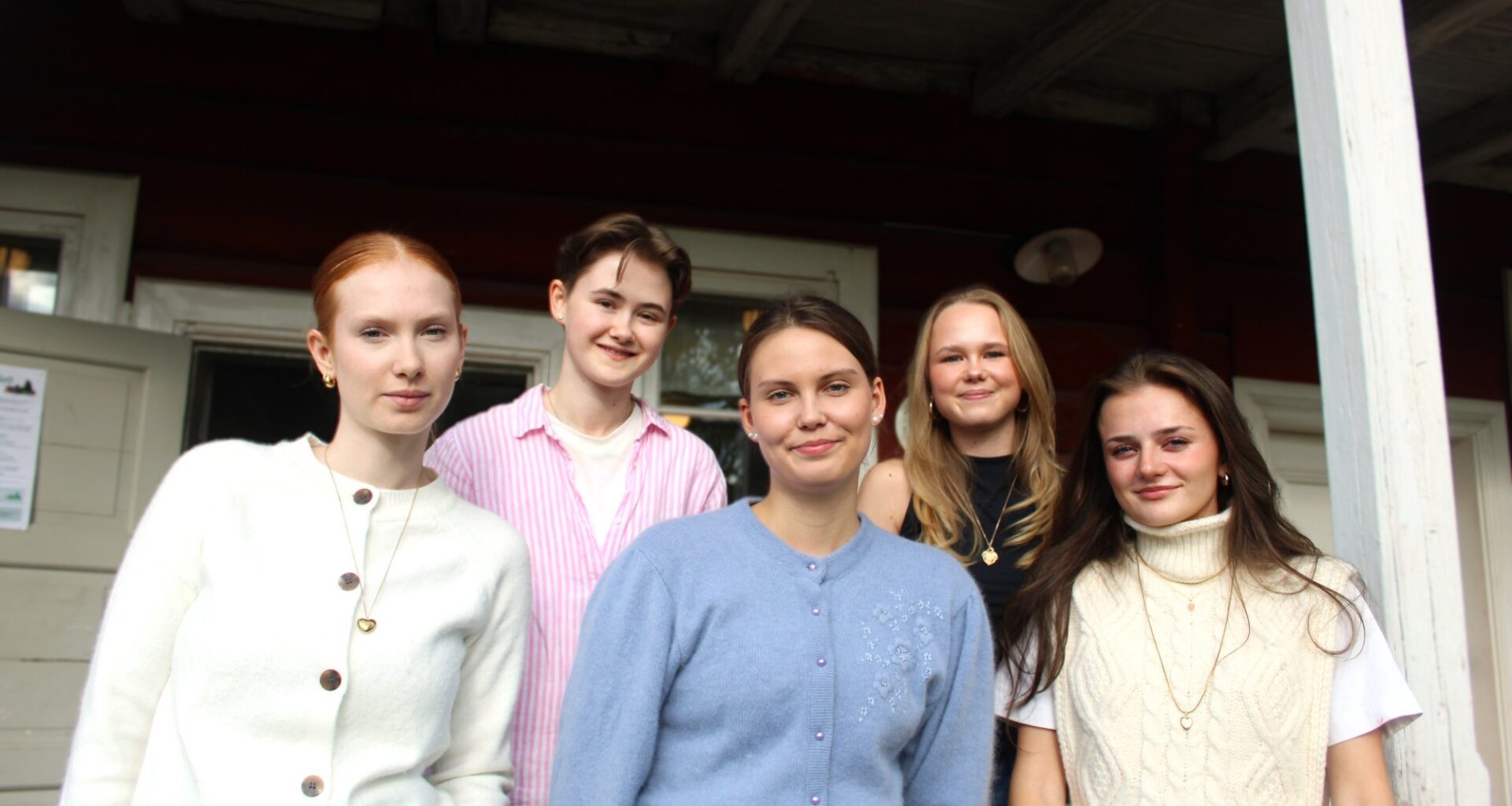 Kunst, Hobby | Venninnene fylte lokalet: – Ville teste komfortsonen