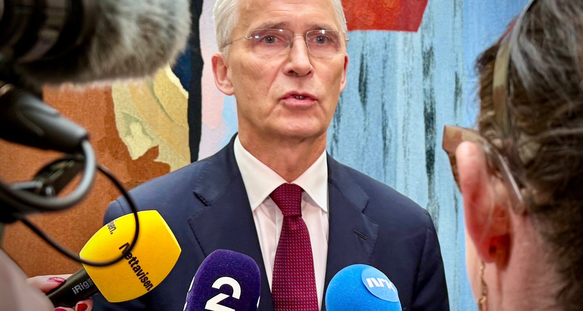 Politikk, Dyrevelferd | Jens Stoltenberg vil ikke ta stilling til nye krav om dyrevelferd for Oljefondet