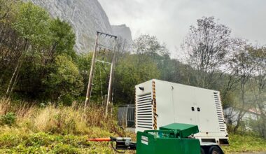 Nyheter, Sunndalsøra | 14 husstander har fått strømmen tilbake – aggregatet er på plass