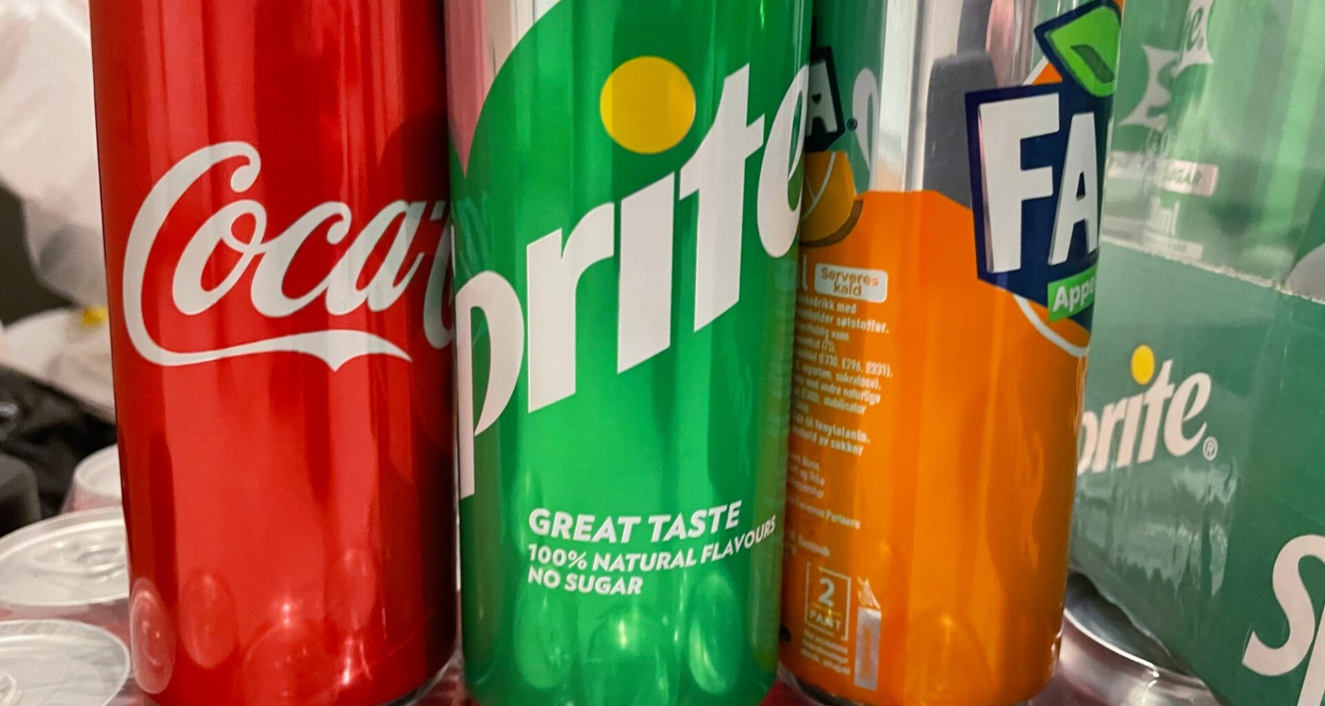 Dagligvare, Coca Cola | Mens det er dårlig nytt fra Grandiosa-fans hos Kiwi og Rema.