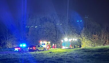 Ulykker og hendelser, Asker | Bil har kjørt av veien: – Fremstår alvorlig