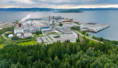 Næringsliv, Norske Skog | Norske Skog skal kutte opptil 200 årsverk