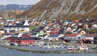 Distriktskommuner, Fraflytting | «Look to Lebesby»