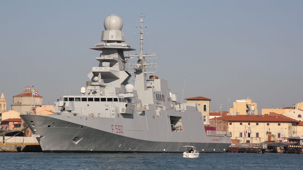 De neste åtte årene vil Europa ferdigstille rundt 40 kampfartøy av fregattstørrelse og samtidig modernisere en rekke eldre enheter, skriver innleggsforfatteren. Dette er den  italienske fregatten Carlo Margottini.