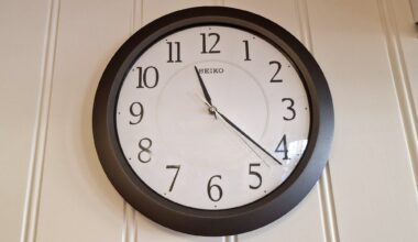 Tid, Stille klokka | Nå er tiden her igjen – i natt stiller vi klokka