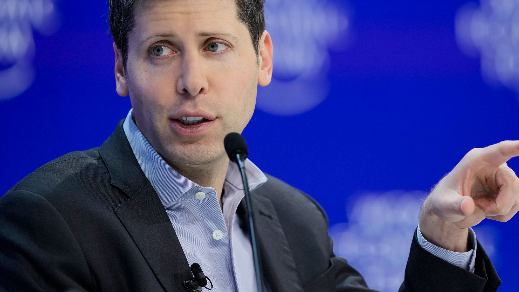 OpenAI-sjef Sam Altman avbildet under World Economic Forum i Davos i Sveits.