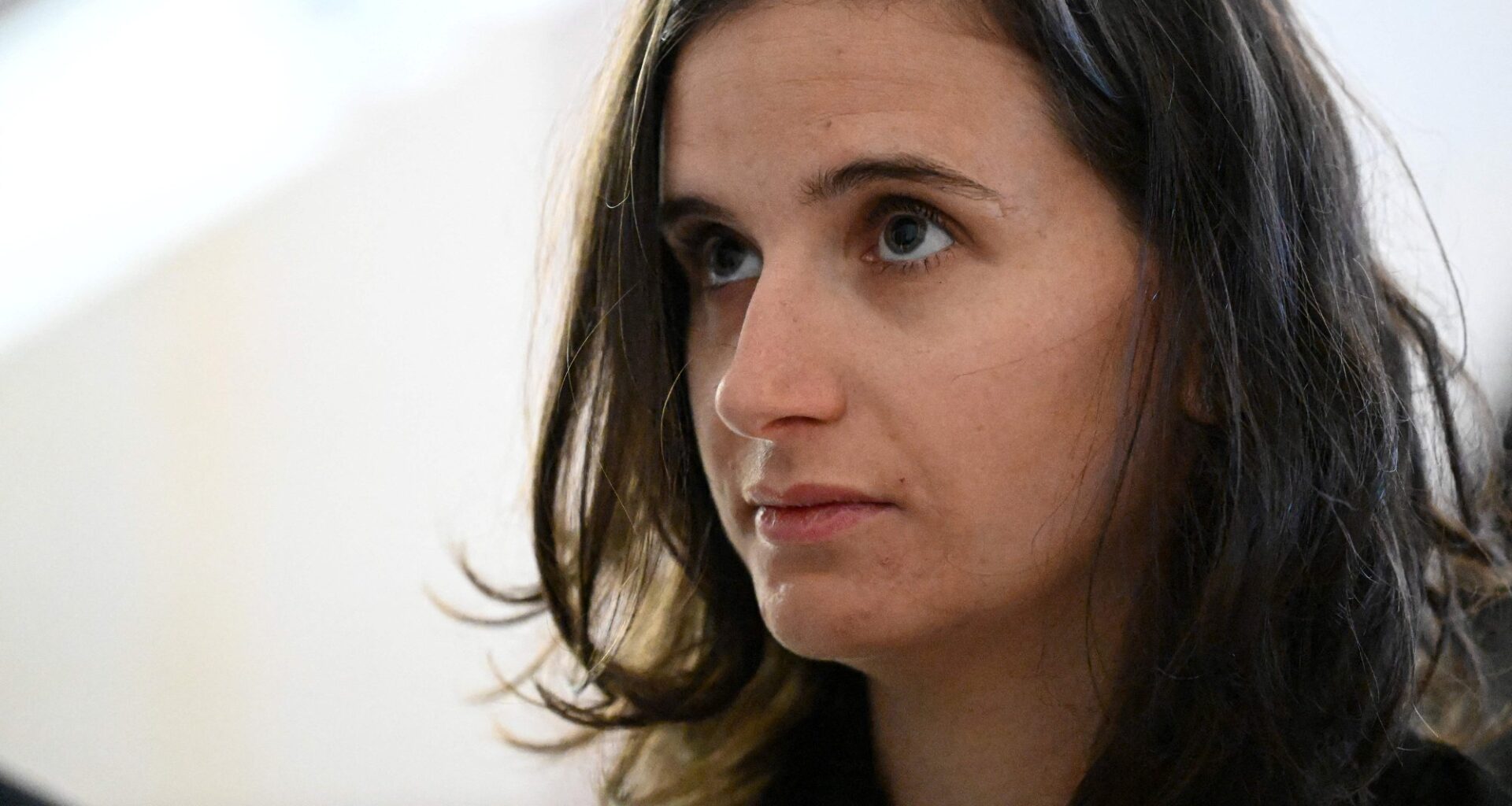 Julia Simon, Skiskyting | Skiskytterstjernen Julia Simon erkjente tyveri og bedrageri: – Føler at jeg er i et svart hull