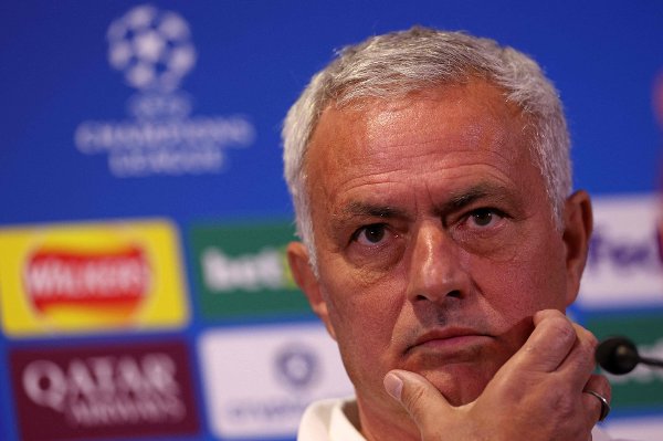 Benfica's Portuguese head coach Jose Mourinho attends a press conference at Stamford Bridge in London on September 29, 2025, on the eve of their UEFA Champions League league phase football match against Chelsea. (Photo by Adrian Dennis / AFP)