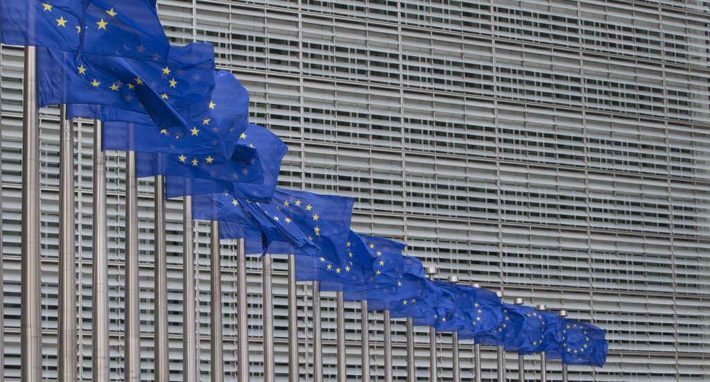 Razziaer, siktelser, svindel og korrupsjon