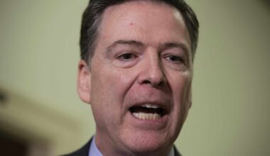 Comey nekter straffskyld: – En hevnmotivert rettsforfølgelse