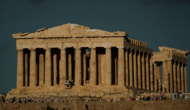 Akropolis og Partenon-tempelet er Hellas' klart mest besøkte turistattraksjon – og nå også stillasfritt.
