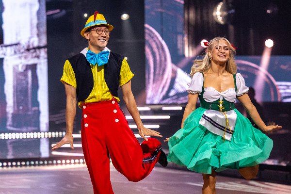 Danby og Norunn opptrer under generalprøven til program 3 av Skal vi danse 2025.
Foto: Thomas Andersen / TV 2