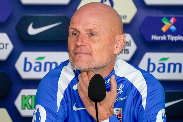 Oslo 20250930. 
Landslagssjef Ståle Solbakken presenterer troppen til herrelandslagets kommende kamper på Ullevaal Stadion: VM-kvalifiseringskampen mot Israel 11. oktober og privatlandskampen mot New Zealand 14. oktober.
Foto: Erik Flaaris Johansen / NTB