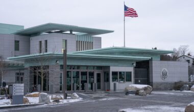 Omtales av NRK som "den norske mannen"