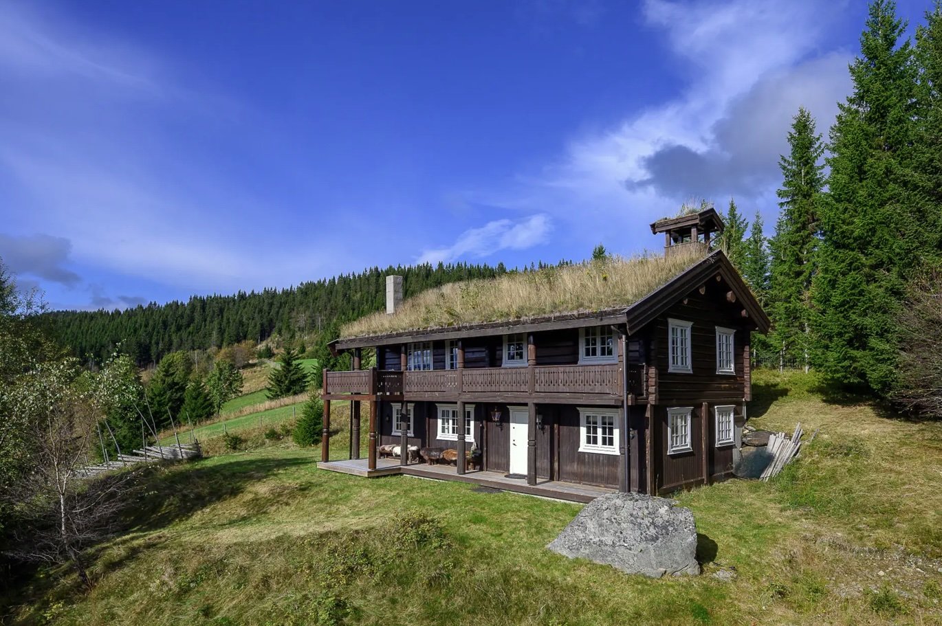 Wenche Foss, Boligsalg | Wenche Myhre selger hytta i Gudbrandsdalen