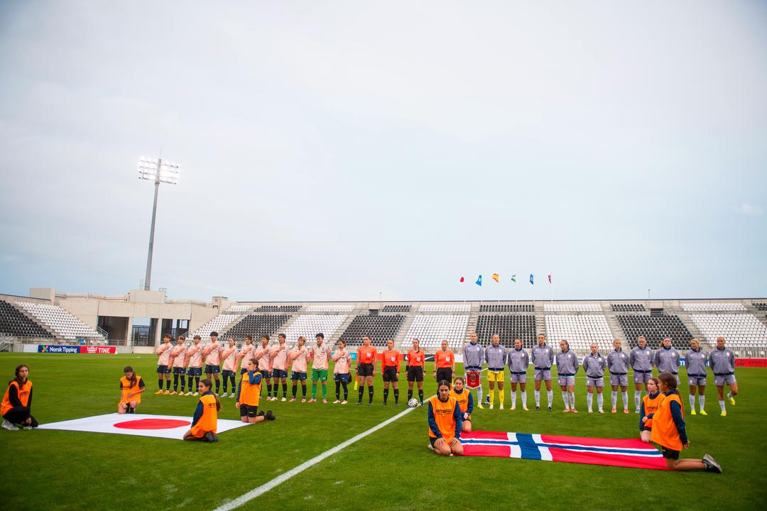 Fotballprofiler reagerer på Norges landskamp i Spania: – Veldig trist