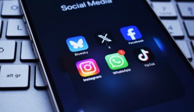 Australia lanserer en kampanje for å begrense tenåringers bruk av sosiale medier -