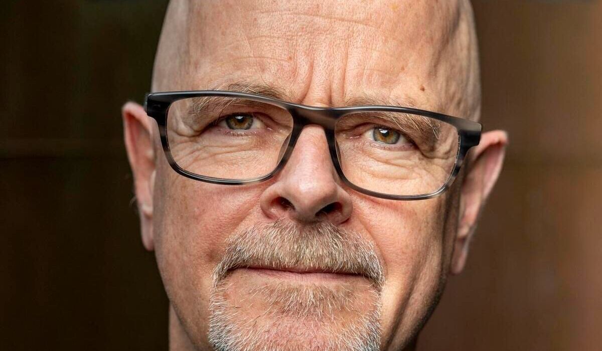 Har bedt om å gå ned i lønn